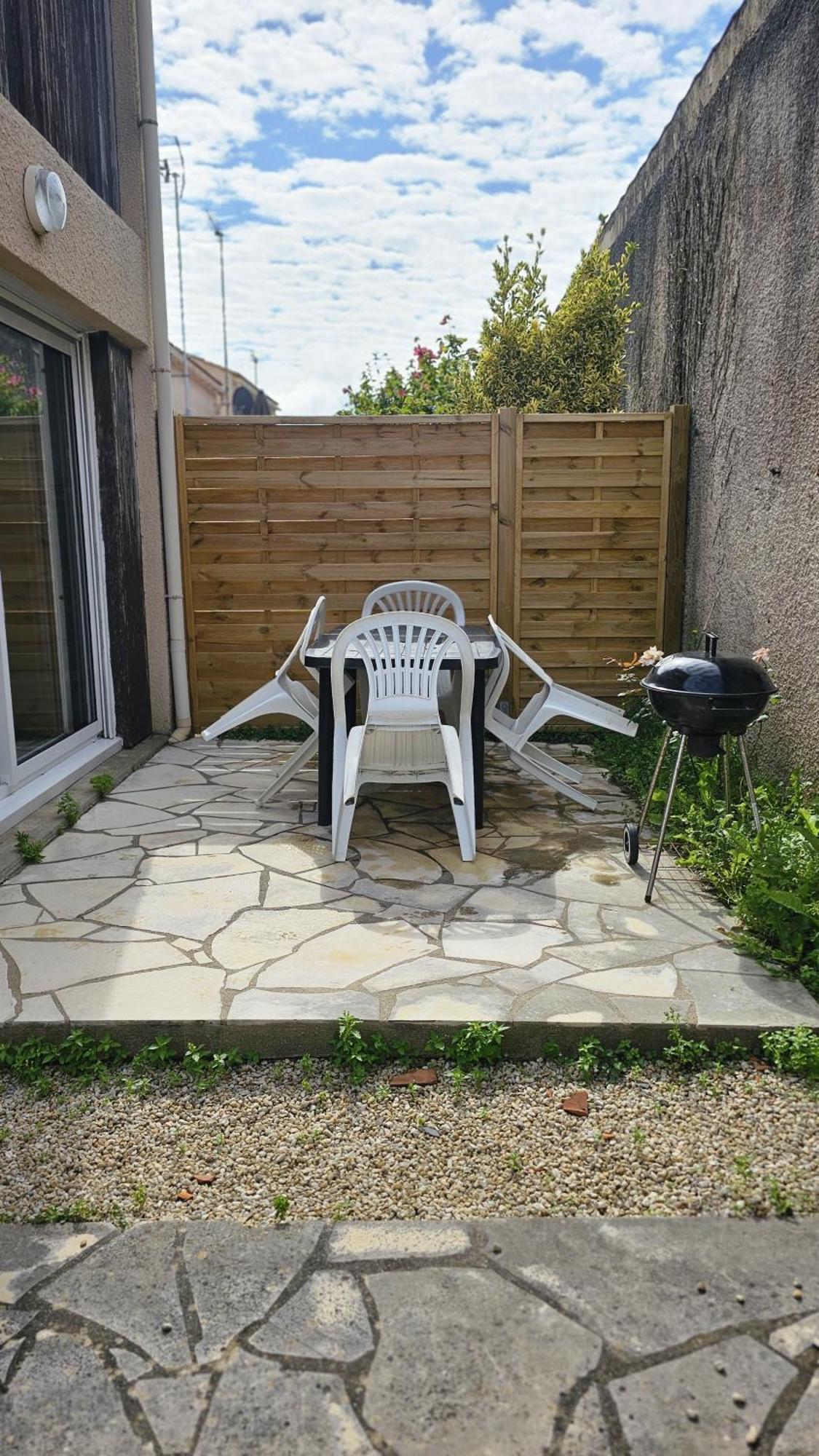 Maison T2 Wifi Parking Prive D'olonne 9mn A Pied Presidents Holiday home *